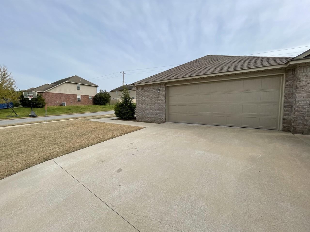 3501 Southwest Deerfield BoulevardUnit 1 #1 - Photo 3 of 22