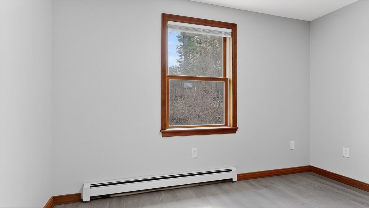 3 Legdeview LaneApt #24 - Photo 5 of 34