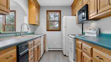 featured image of 3 Legdeview LaneApt #24