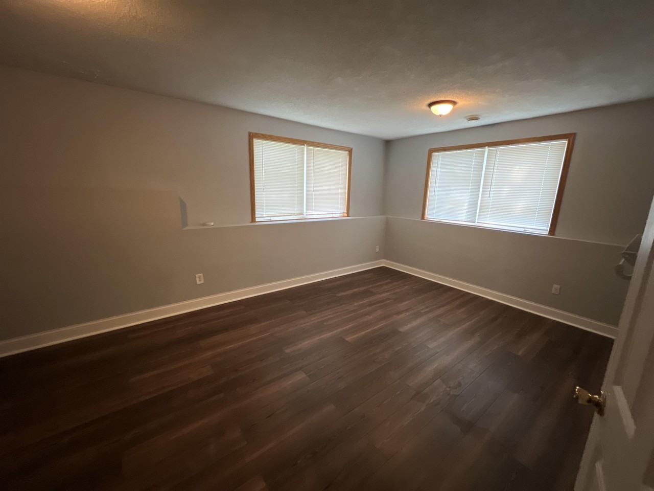 2931 Aldrich Ave N #0 - Photo 4 of 9