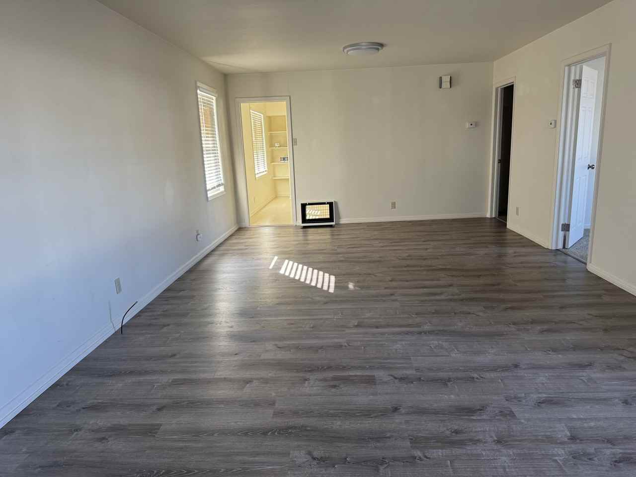 721 W Park Ave #721 - Photo 3 of 16