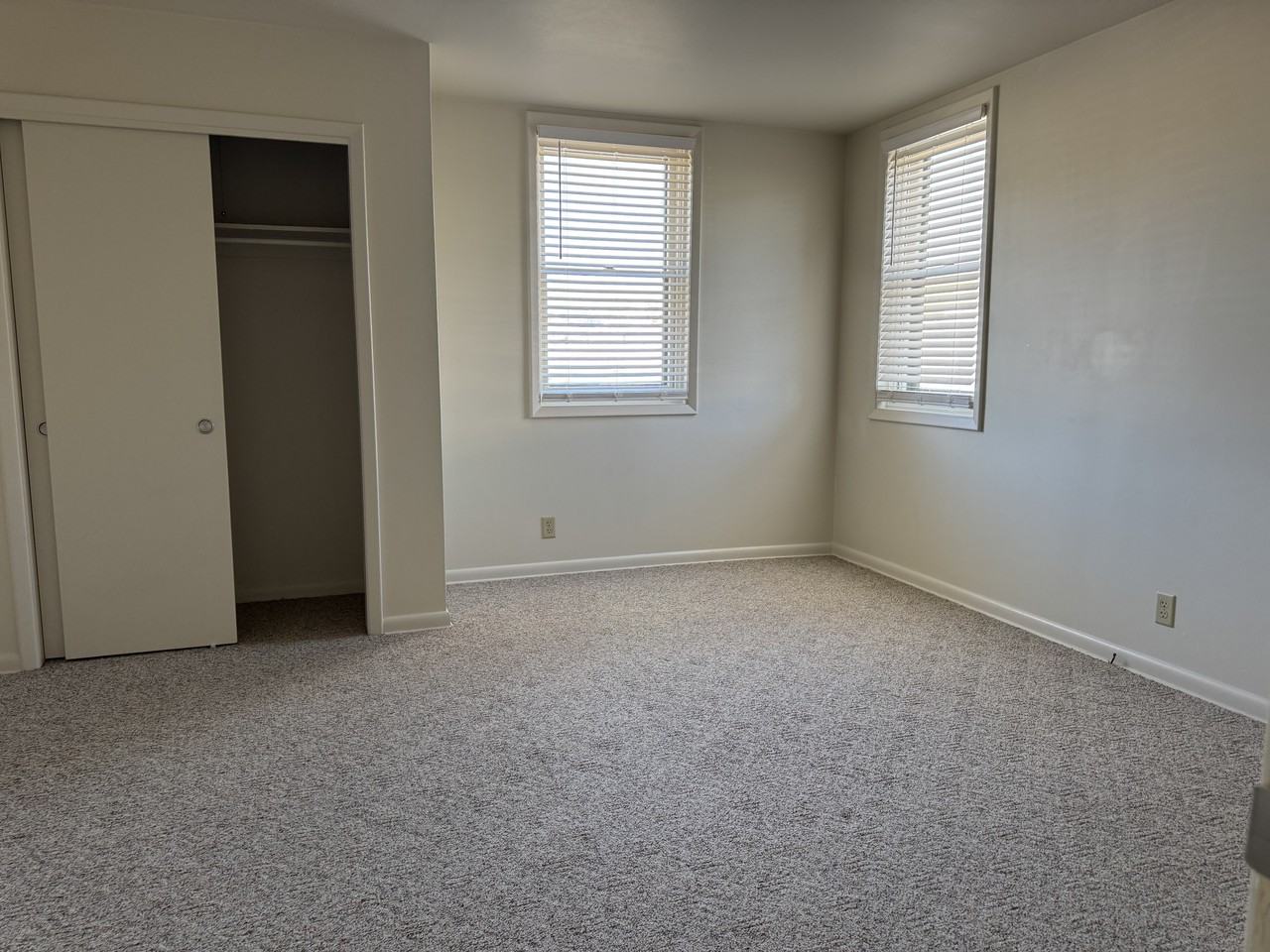 721 W Park Ave #721 - Photo 5 of 16