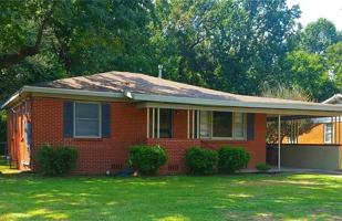 featured image of 916 Delmar Dr