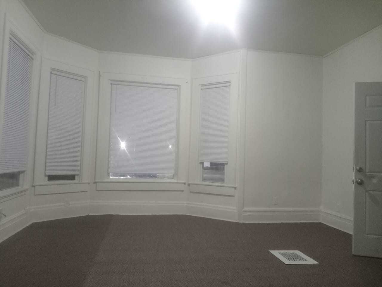 2334 W National Ave #2334 - Photo 2 of 7