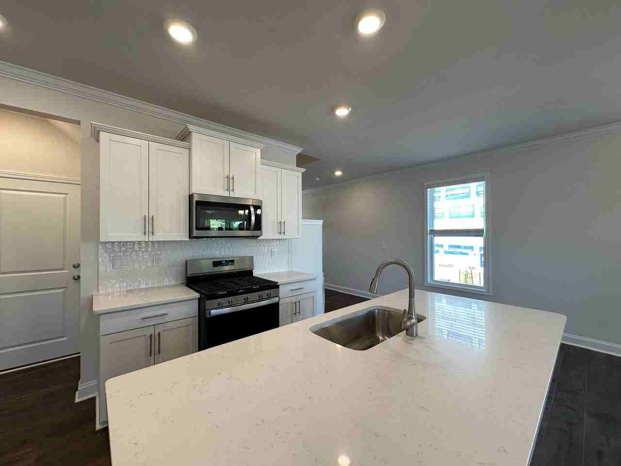 1260 Scarlet Firethorne Ave Nw #1 - Photo 5 of 18