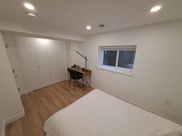 4997 Moss Street - Photo 3 of 15