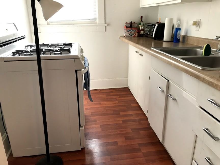 403 East Monroe Street1 #1 - Photo 5 of 14