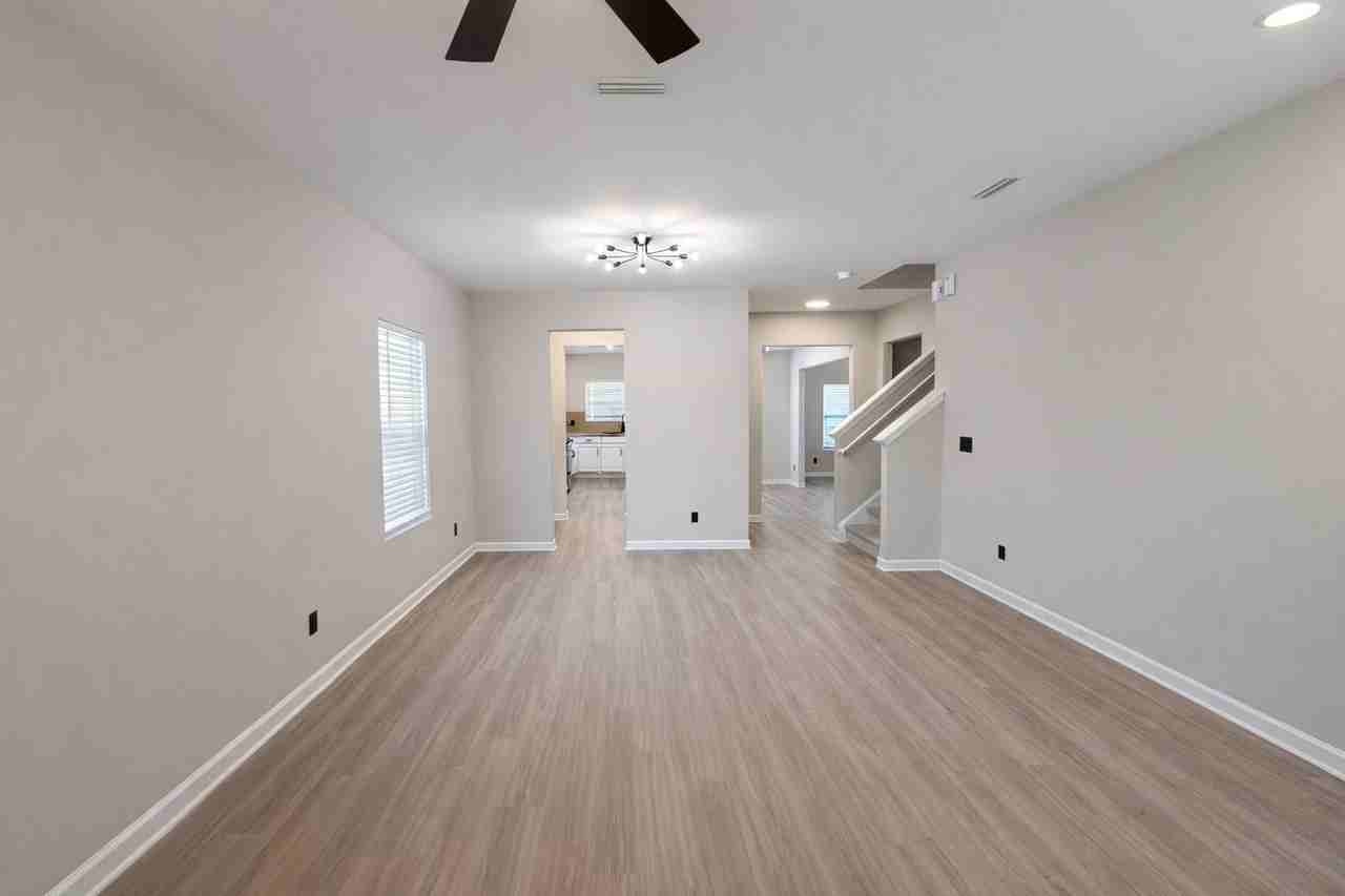 12881 Clydesdale Dr #1 - Photo 6 of 48