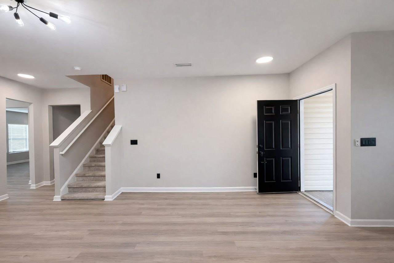 12881 Clydesdale Dr #1 - Photo 7 of 48