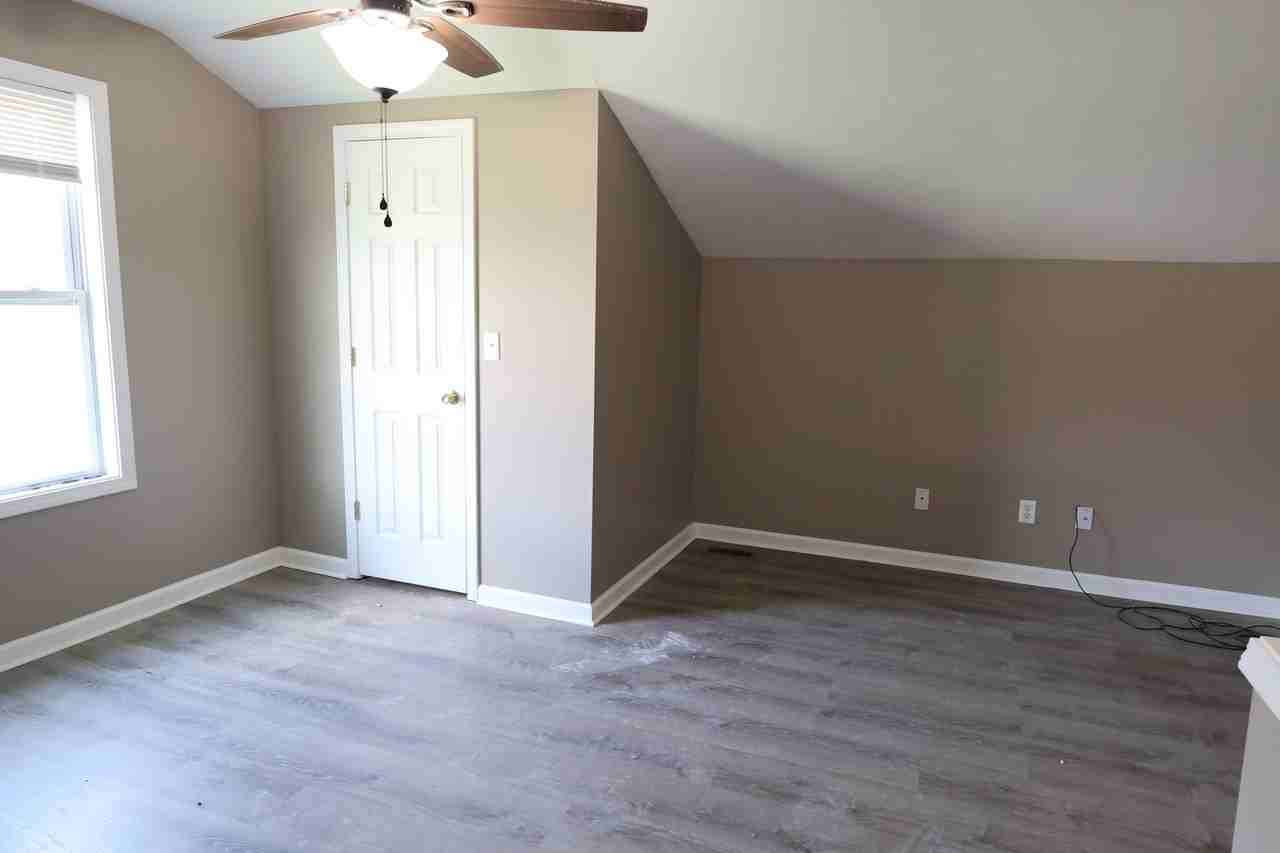 309 Brookside Pl - Photo 6 of 45