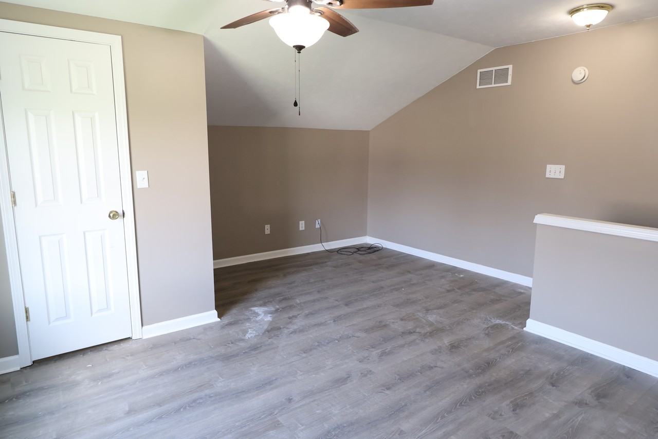 309 Brookside Pl - Photo 7 of 45