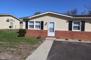 featured image of 450 N Greensburg St #450