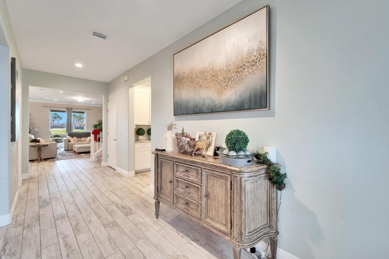 13316 Palmera Vista Dr #1 - Photo 5 of 40