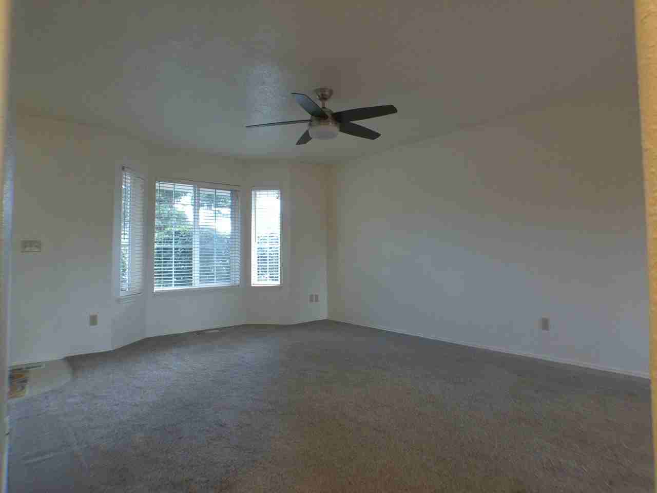 KE9-1- 775 17th Street Northeast Salem, OR 97301 #1 - Photo 5 of 32