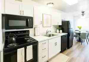 14744 Washington Ave - Photo 1 of 1