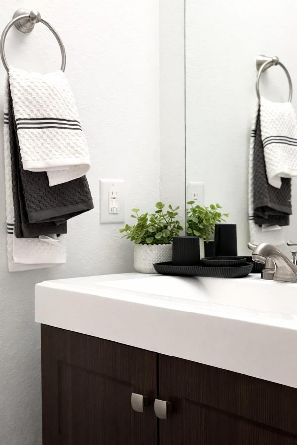 77 - 85 Estabrook St - Photo 6 of 14