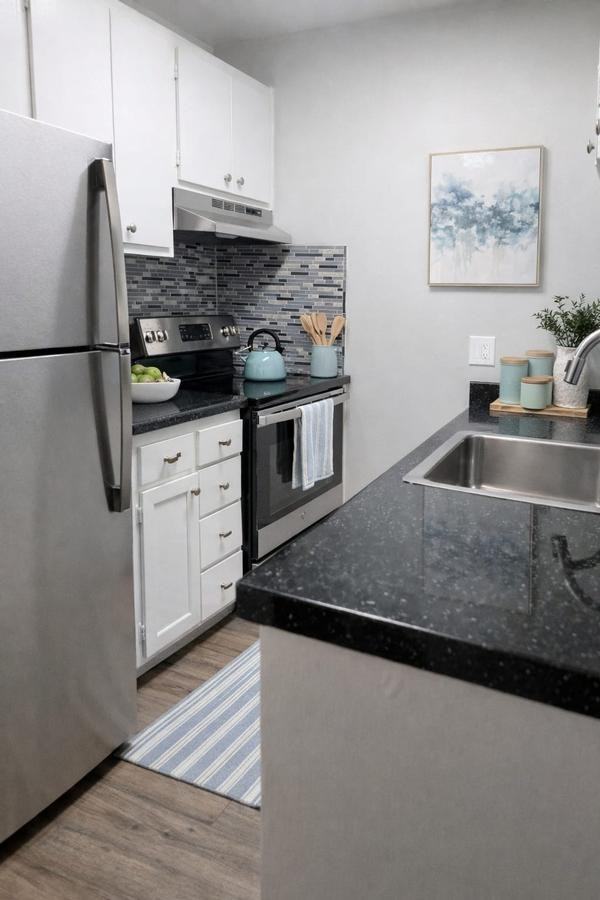 38655 Paseo Padre Pkwy - Photo 3 of 11