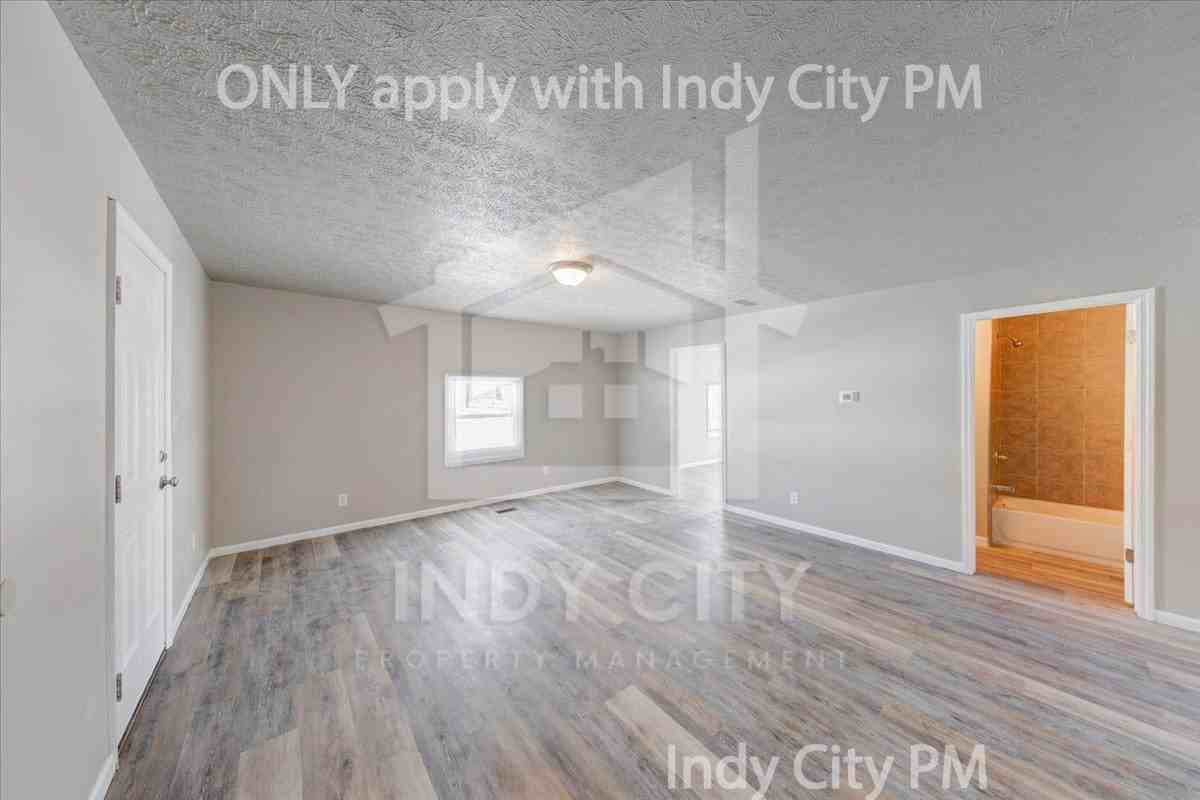 3440 N Harding St #1 - Photo 3 of 20