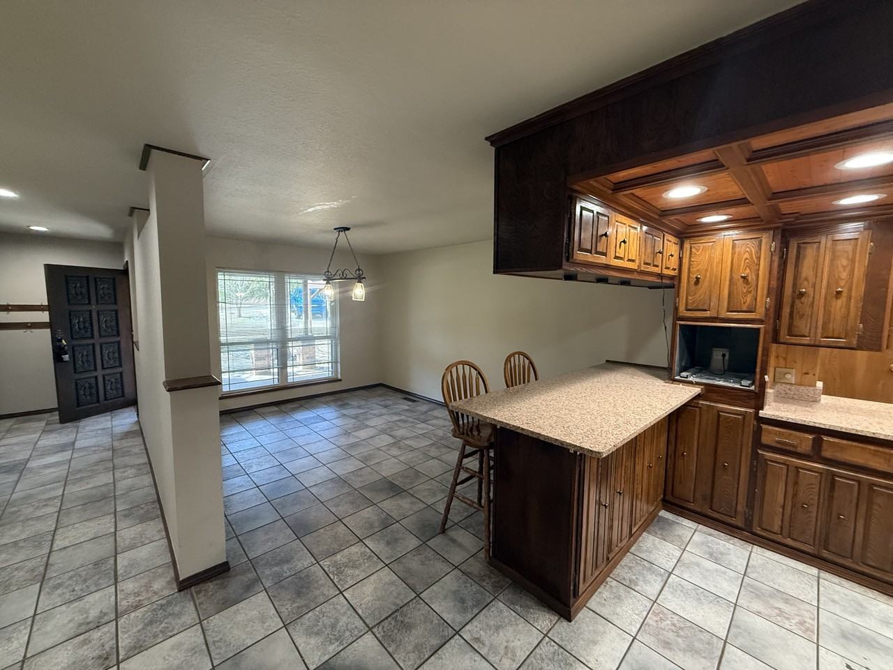 708 S Monte Vista St #1 - Photo 2 of 10