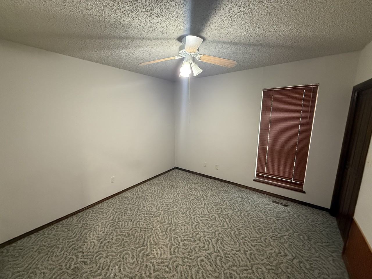 708 S Monte Vista St #1 - Photo 7 of 10