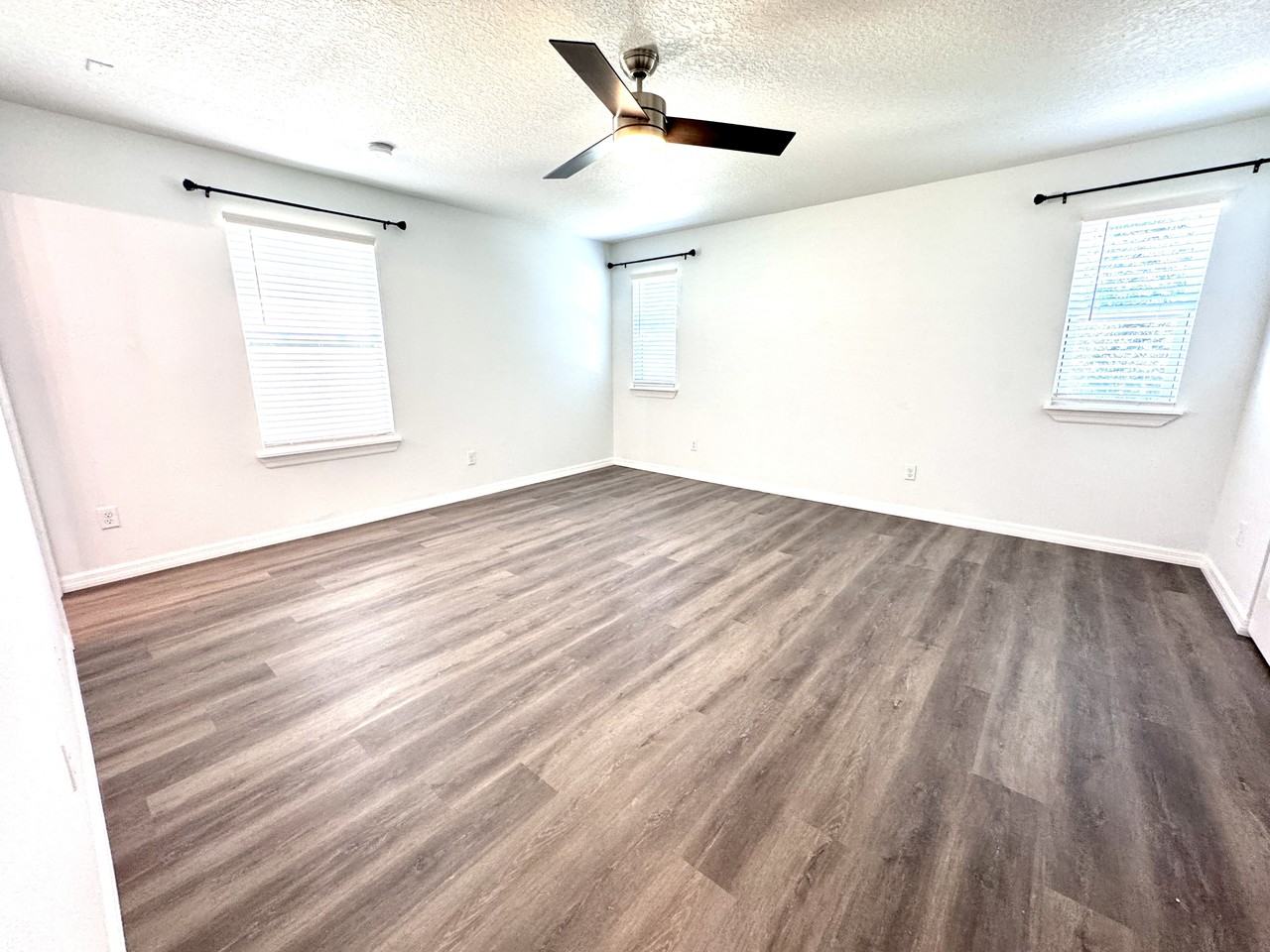 3412 Biltmore Way #1 - Photo 4 of 5