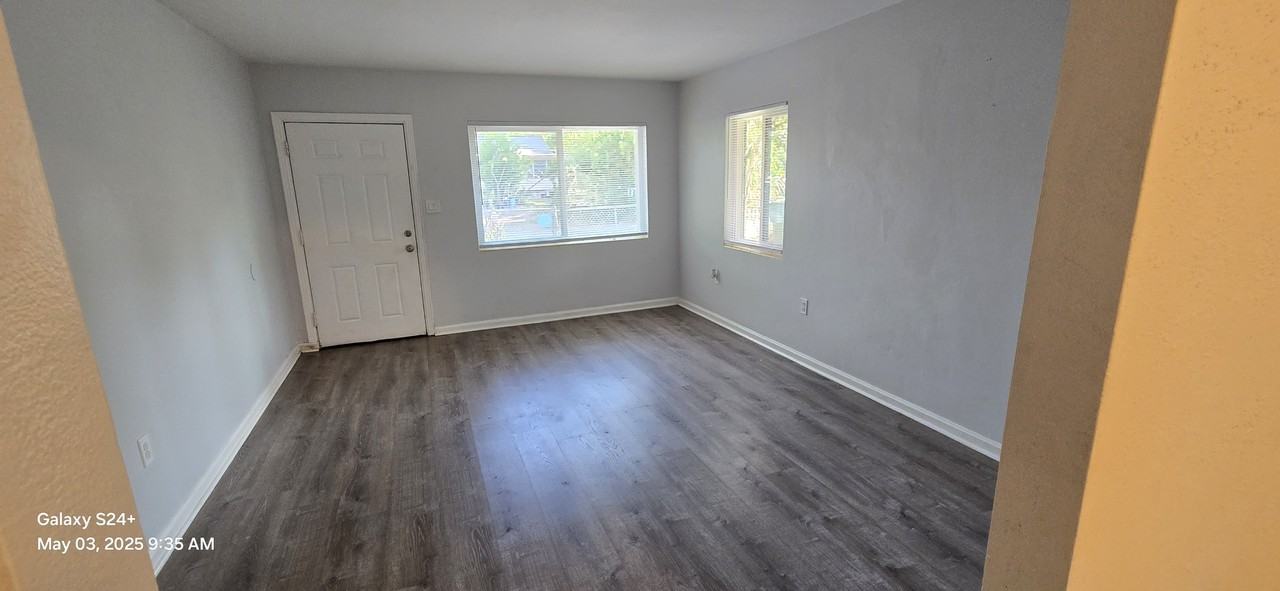 1505 18th Avenue Dr W #1505 - Photo 5 of 21