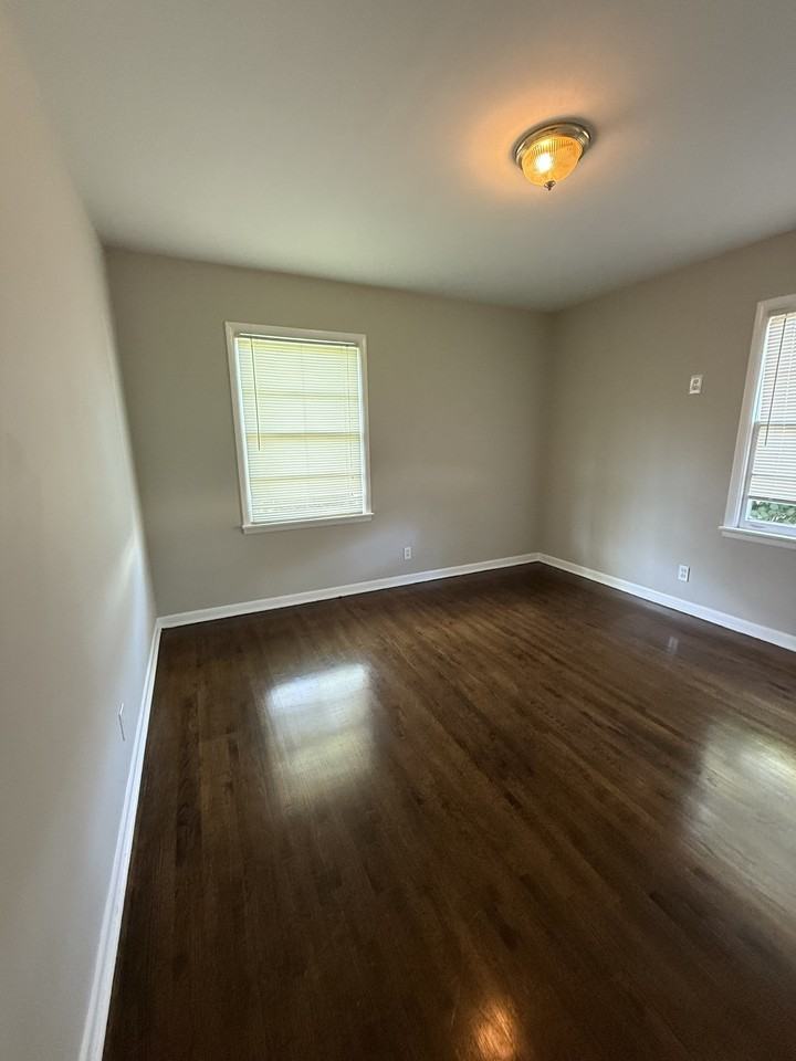 2245 3rd St Ne #1 - Photo 7 of 8