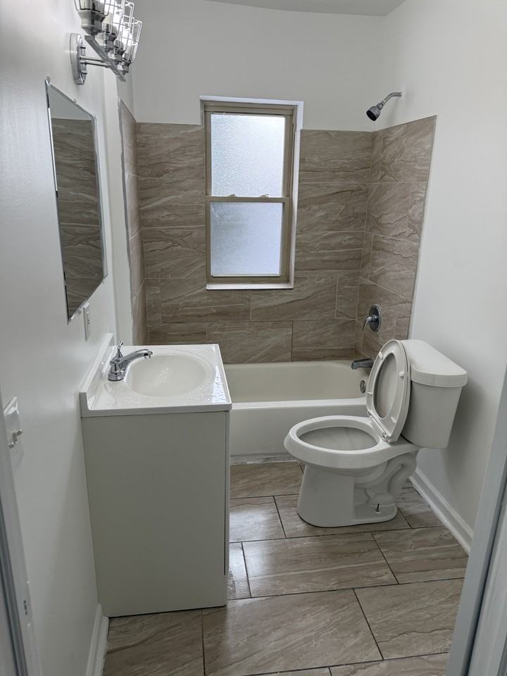 51 S Francis Ave #4 - Photo 6 of 8