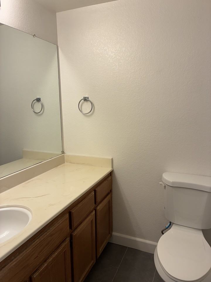 706 Ridgeview Ter #1 - Photo 5 of 15