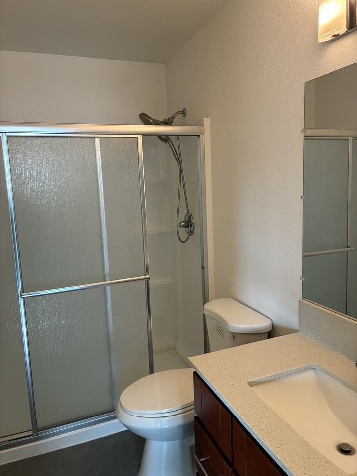 706 Ridgeview Ter #1 - Photo 7 of 15