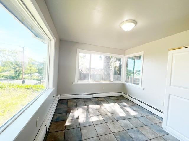 3106 Farragut St #1 - Photo 5 of 15