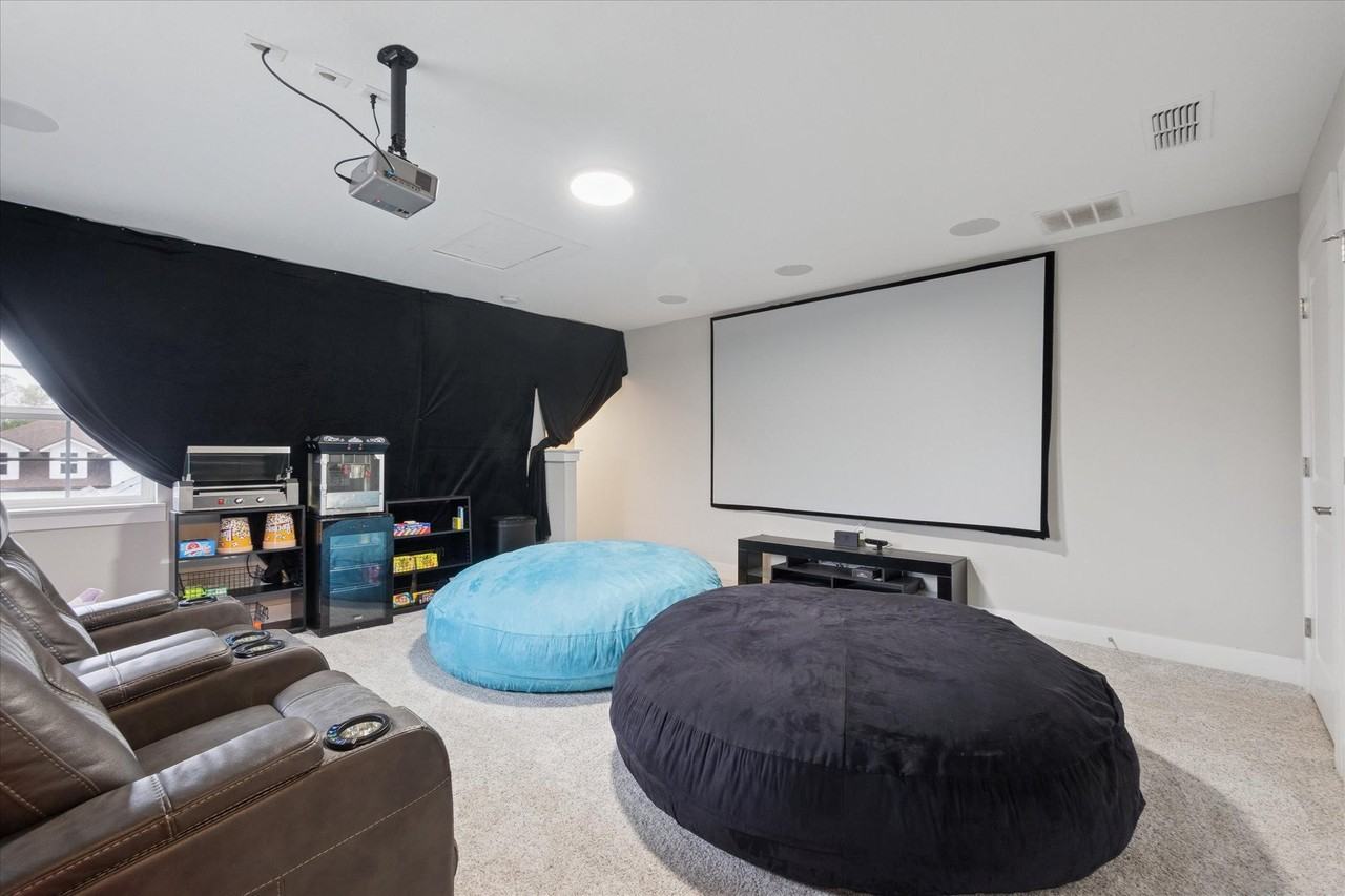 75470 Sunberry Dr #1 - Photo 5 of 18