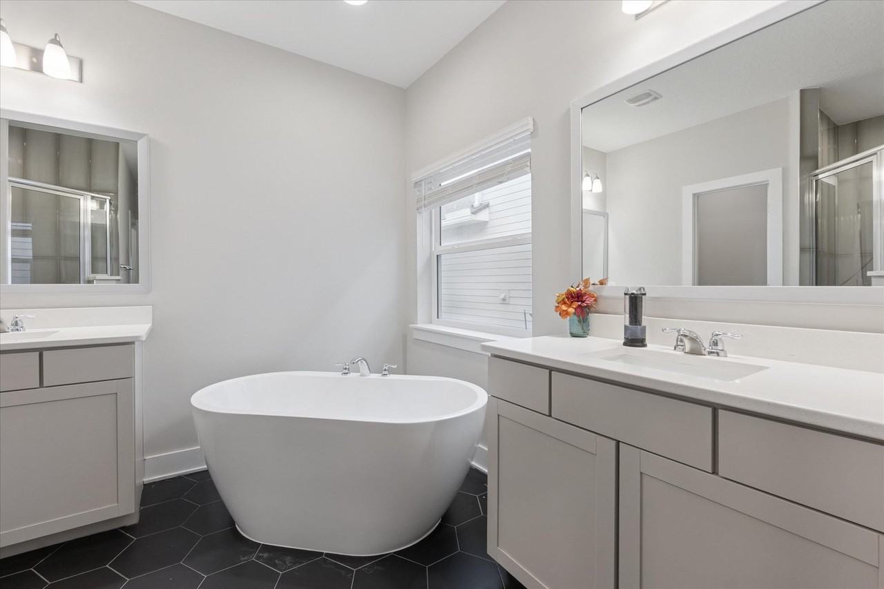 75470 Sunberry Dr #1 - Photo 7 of 18