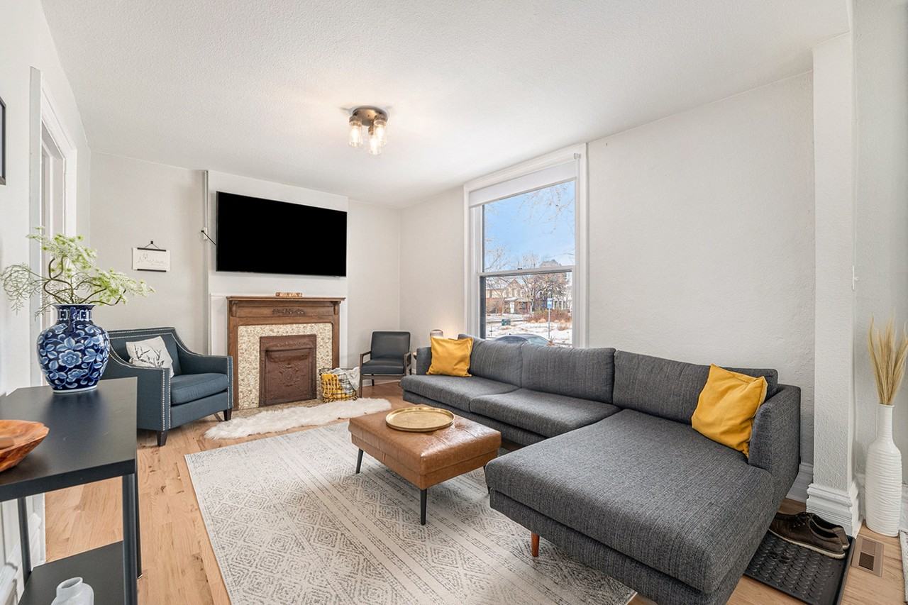 832 26th St #1 - Photo 7 of 39