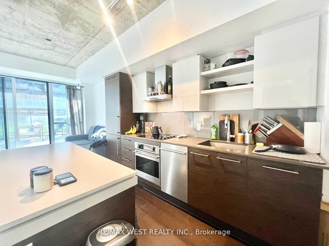 1030 King Street West - Photo 6 of 12