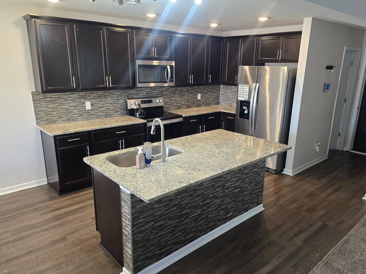 83 Dunnoman Dr #1 - Photo 3 of 12