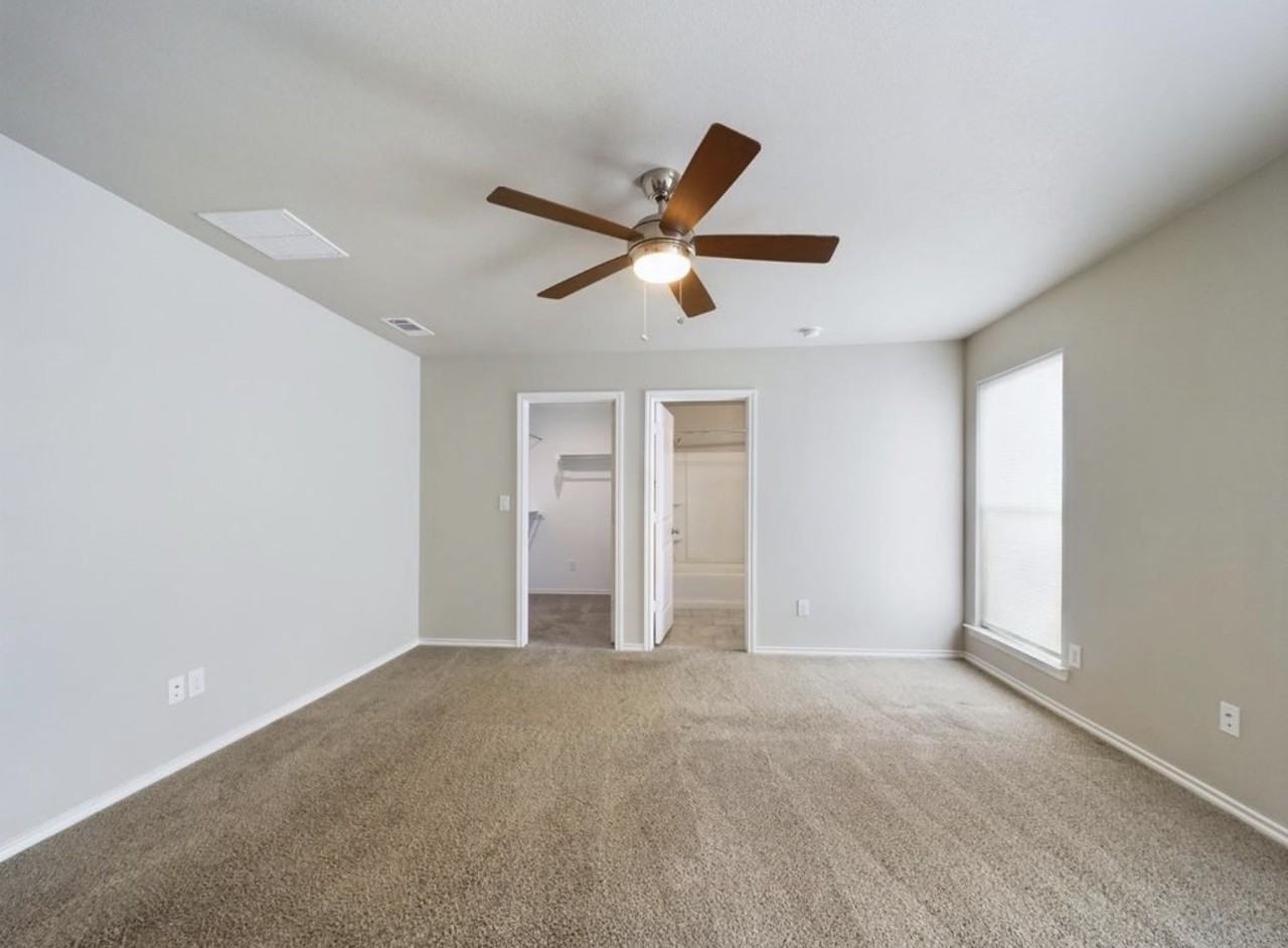 2911 Urbana Pl #1 - Photo 6 of 12