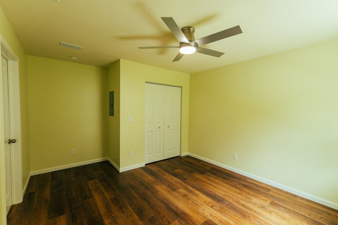 300 E Bacon StUnit 2 #2 - Photo 4 of 18