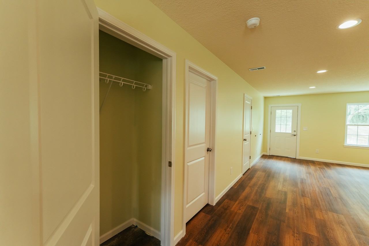 300 E Bacon StUnit 2 #2 - Photo 7 of 18