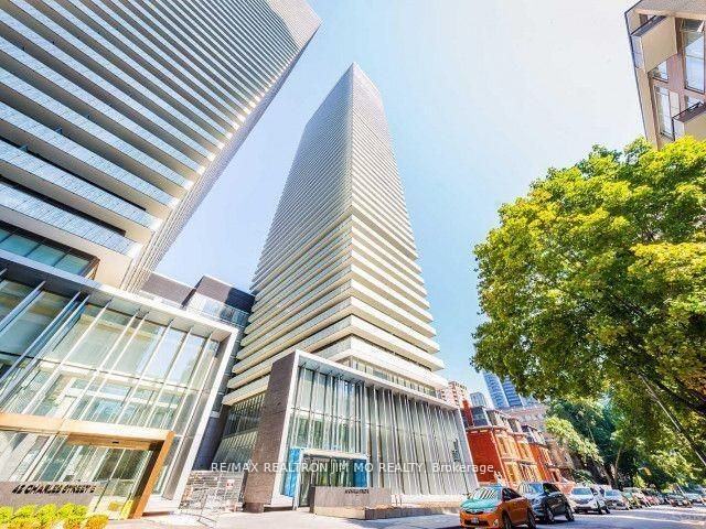 50 Charles Street East - Photo 2 of 7