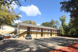 featured image of 101 Cactus St