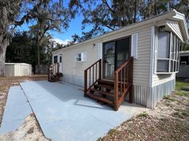 featured image of 11811 Broad St