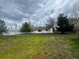 5639 Road K Ne - Photo 1 of 1