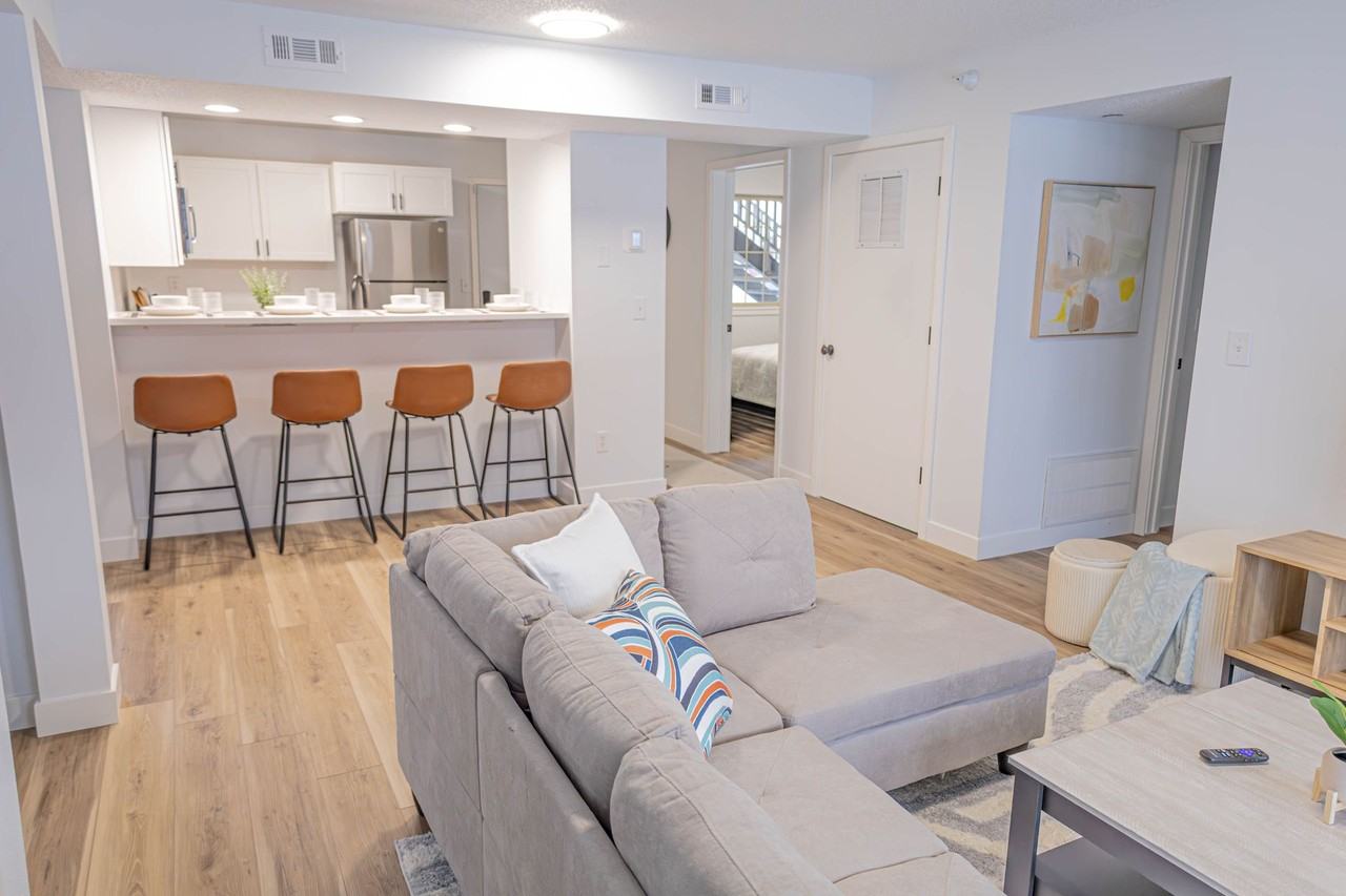 Elevate Apartments at Hawkeye - Photo 6 of 17