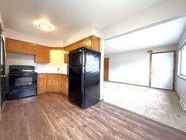 featured image of 11027 W Hampton Ave