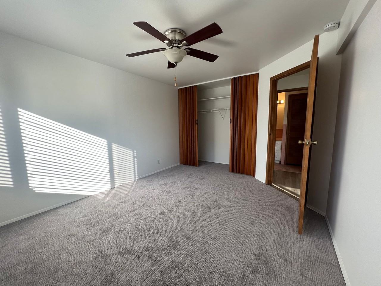 Sheffield Apts. - Photo 5 of 25