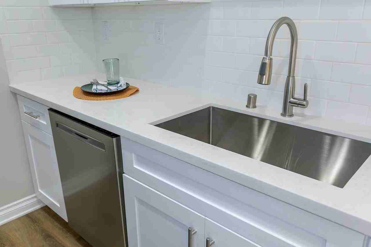 Washington - Photo 3 of 11