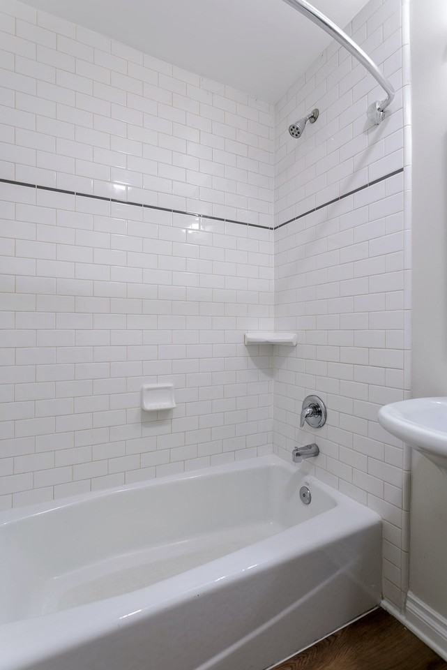 Washington - Photo 6 of 11