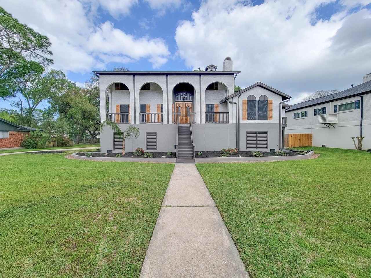 18603 Point Lookout Dr - Photo 2 of 48