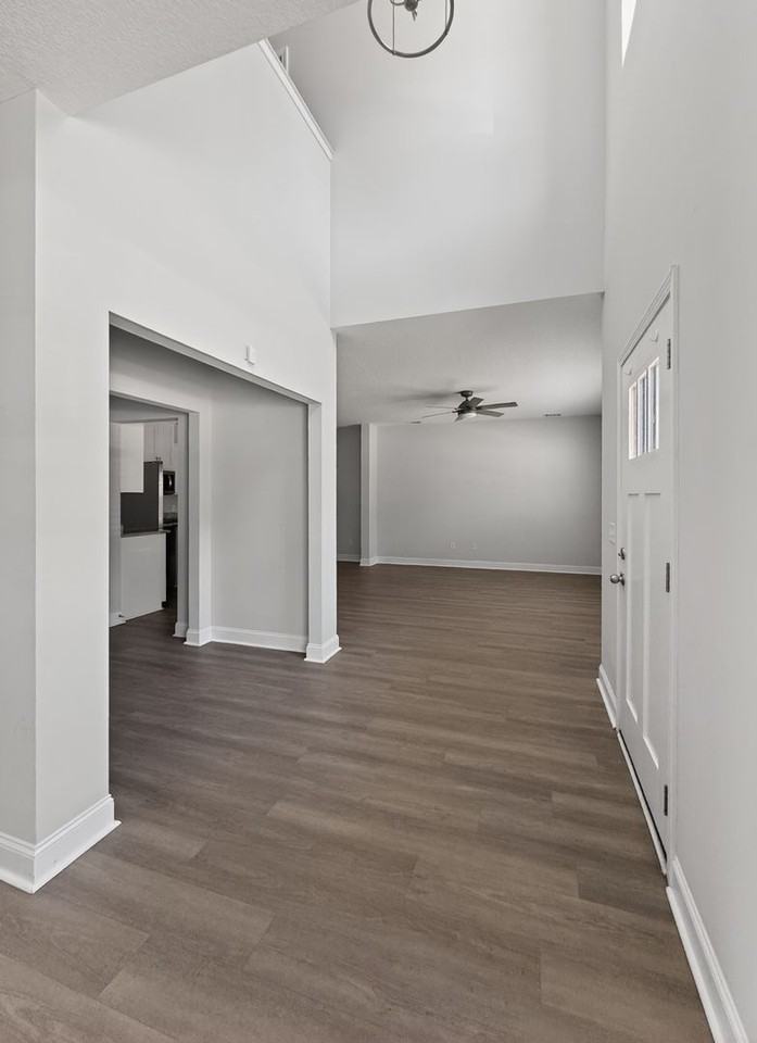 264 Marron Way - Photo 5 of 19
